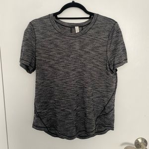 Lululemon Long Distance short sleeve